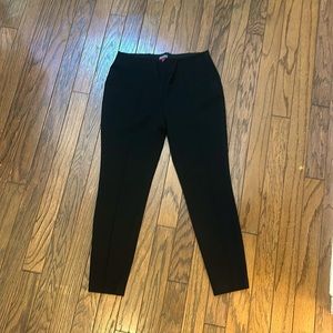 Black Vince Camuto pintuck pants. Size 12.